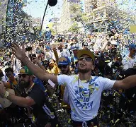 博彩- 风云突变金州勇士集结日造点机会Ning新星大胜表现惊艳，这操作让人直呼：集结日广东宏远门线救险